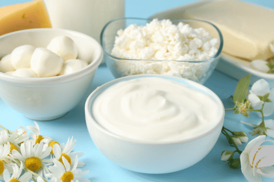 Organic Dairy vs Plant-Based Alternatives Explained - Blog Banner