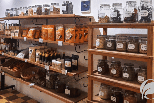 buying organic in bulk - blog banner organic food guides